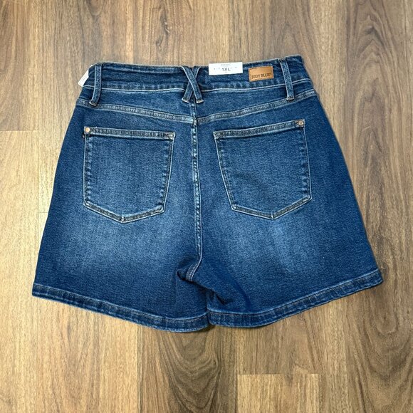 Judy Blue Hi-Waist Double Button Jean Shorts Womens 1XL NWT Denim - Picture 5 of 5